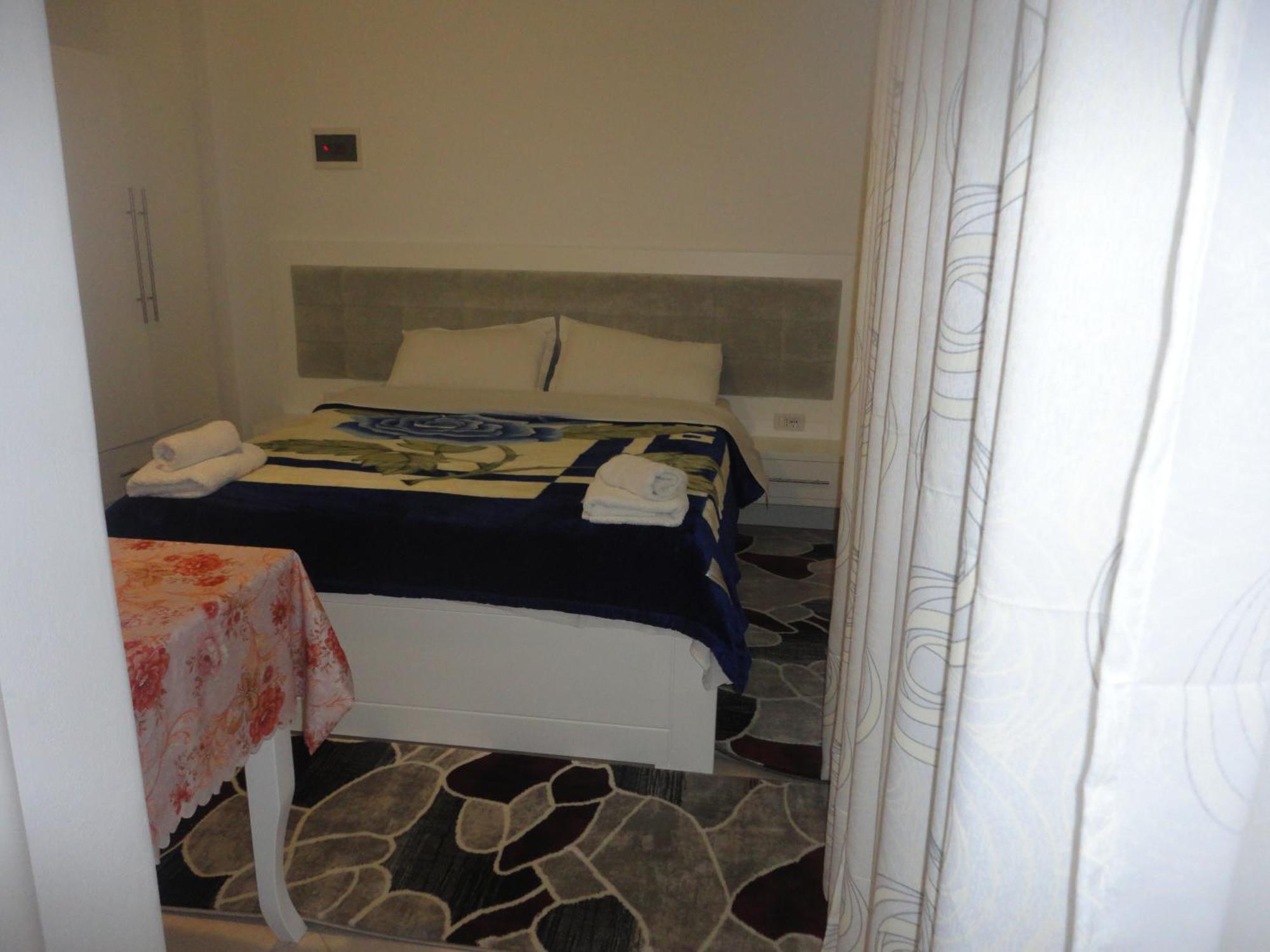 Oruci Apartment *