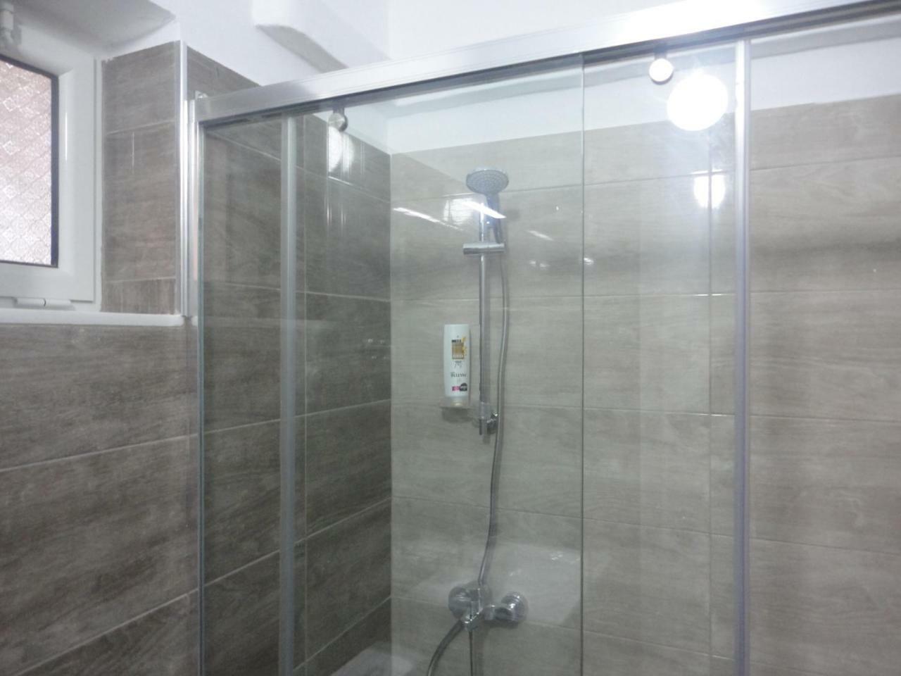 Oruci Apartment *