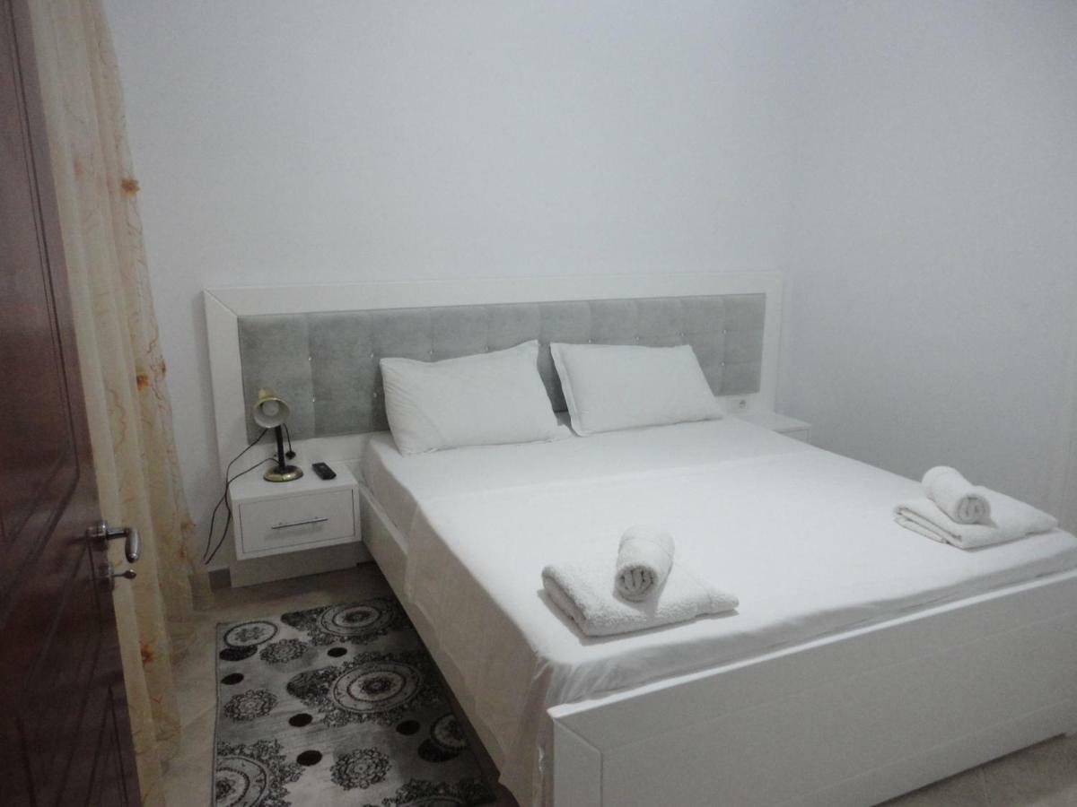 Oruci Apartment